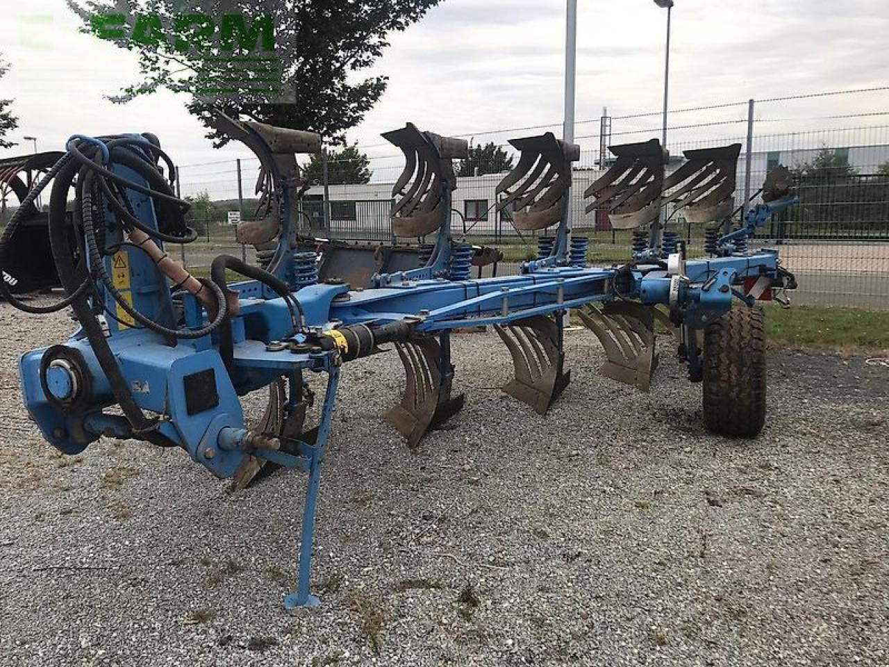 Lemken vario europal 8 - Plug: slika Lemken vario europal 8 - Plug Lemken vario europal 8 - Plug: slika Lemken vario europal 8 - Plug