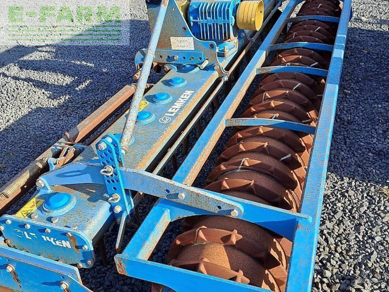 Lemken zirkon 10/400 - Oprema za obradu tla: slika Lemken zirkon 10/400 - Oprema za obradu tla Lemken zirkon 10/400 - Oprema za obradu tla: slika Lemken zirkon 10/400 - Oprema za obradu tla