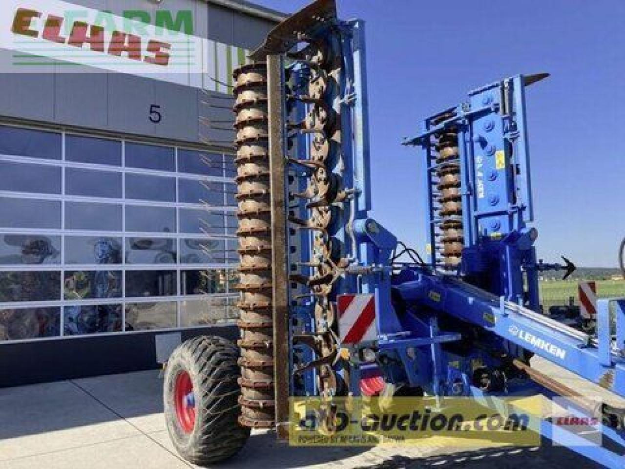 Tanjurača Lemken zirkon 12 mit fahrwerk: slika Tanjurača Lemken zirkon 12 mit fahrwerk Tanjurača Lemken zirkon 12 mit fahrwerk: slika Tanjurača Lemken zirkon 12 mit fahrwerk