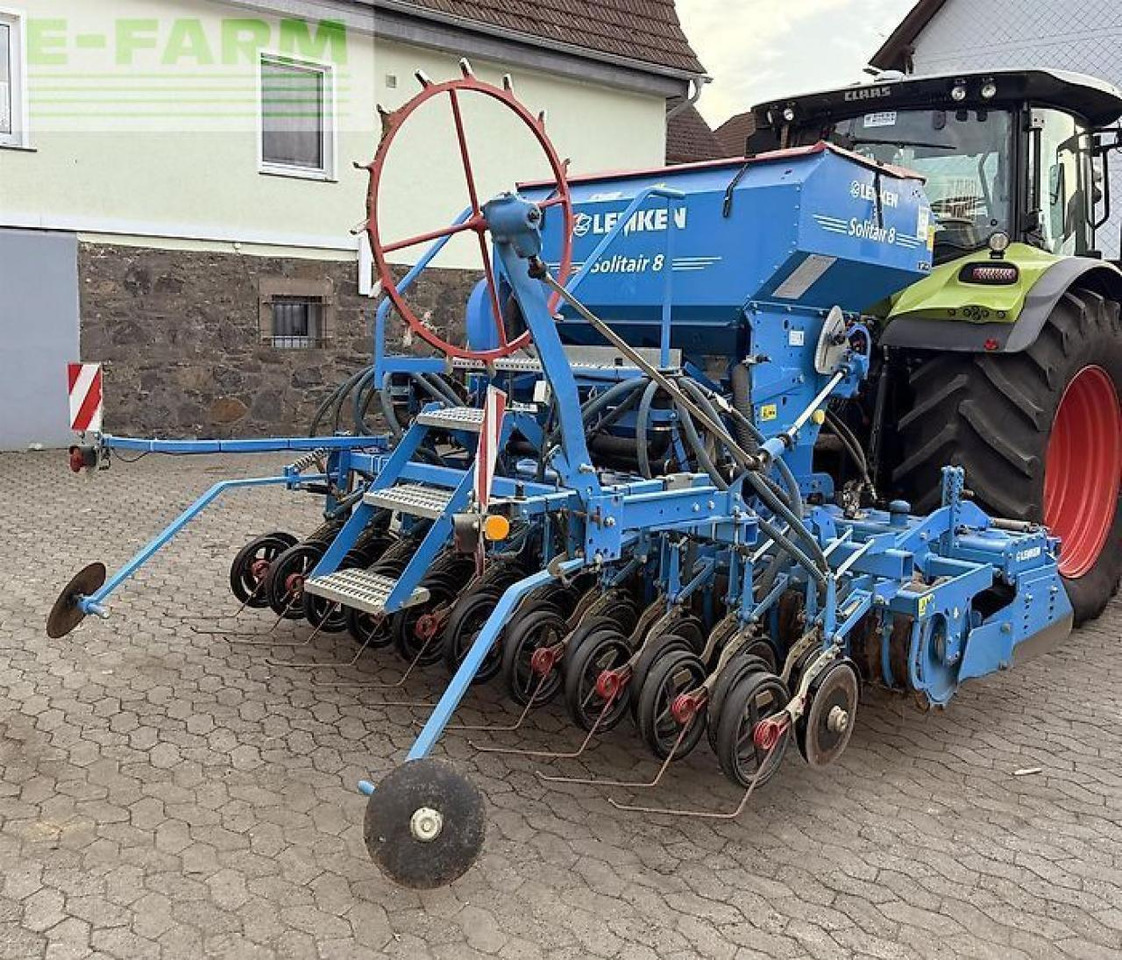 Lemken zirkon 12 + solitär 8 300 - Oprema za obradu tla: slika Lemken zirkon 12 + solitär 8 300 - Oprema za obradu tla Lemken zirkon 12 + solitär 8 300 - Oprema za obradu tla: slika Lemken zirkon 12 + solitär 8 300 - Oprema za obradu tla