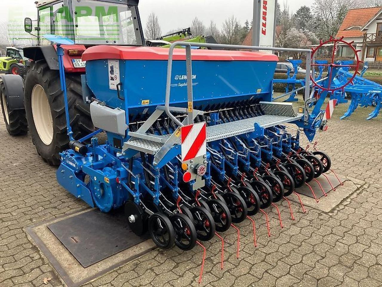 Lemken zirkon 8/300 & saphir 9/300 - Sijačica: slika Lemken zirkon 8/300 & saphir 9/300 - Sijačica Lemken zirkon 8/300 & saphir 9/300 - Sijačica: slika Lemken zirkon 8/300 & saphir 9/300 - Sijačica