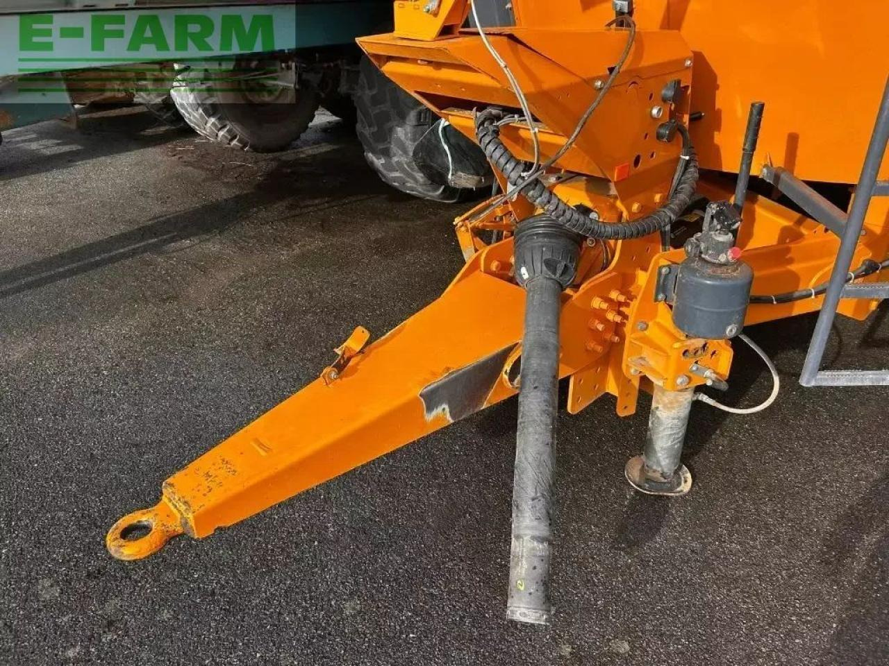 Lucas spirmix 220 - Oprema za stoku: slika Lucas spirmix 220 - Oprema za stoku Lucas spirmix 220 - Oprema za stoku: slika Lucas spirmix 220 - Oprema za stoku