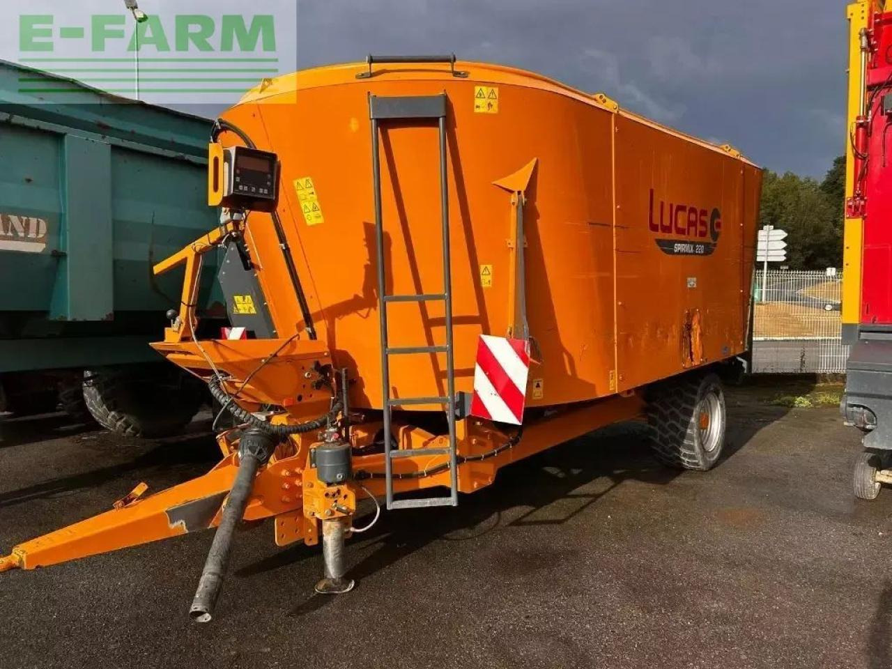 Lucas spirmix 220 - Oprema za stoku: slika Lucas spirmix 220 - Oprema za stoku Lucas spirmix 220 - Oprema za stoku: slika Lucas spirmix 220 - Oprema za stoku