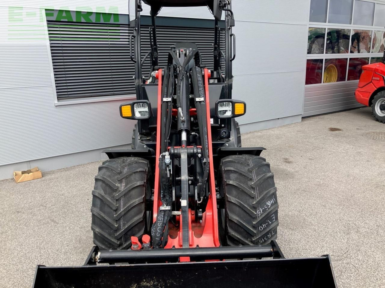 Manitou manitou mla 3-25 - Mini bager: slika Manitou manitou mla 3-25 - Mini bager Manitou manitou mla 3-25 - Mini bager: slika Manitou manitou mla 3-25 - Mini bager