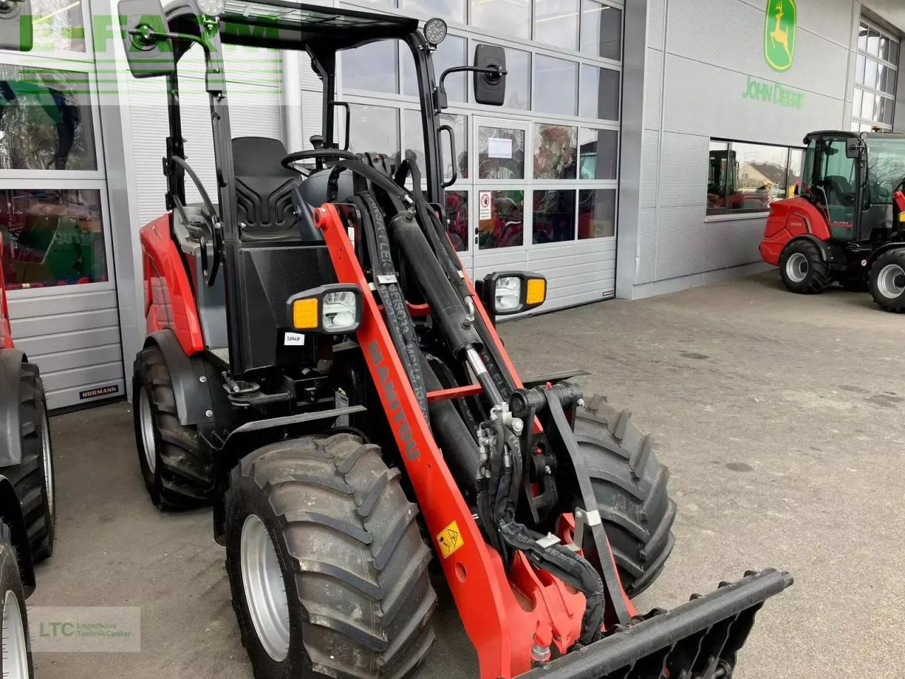 Manitou manitou mla 3-25 - Utovarivač na kotačima: slika Manitou manitou mla 3-25 - Utovarivač na kotačima Manitou manitou mla 3-25 - Utovarivač na kotačima: slika Manitou manitou mla 3-25 - Utovarivač na kotačima