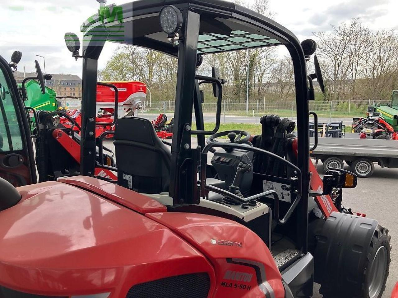 Manitou mla 5-50 - Mini bager: slika Manitou mla 5-50 - Mini bager Manitou mla 5-50 - Mini bager: slika Manitou mla 5-50 - Mini bager