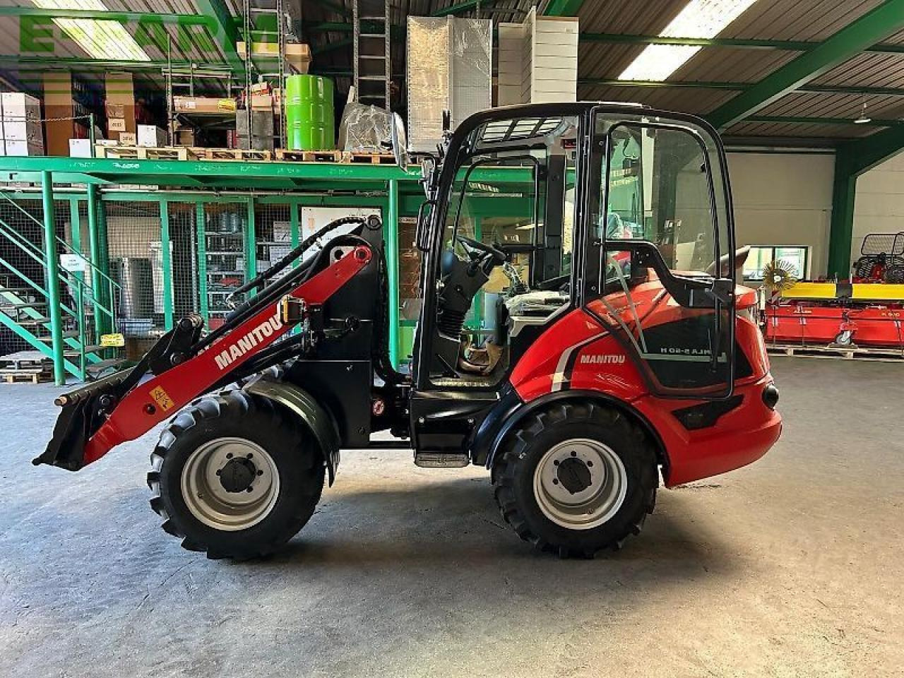 Zglobni utovarivač Manitou mla5-50: slika Zglobni utovarivač Manitou mla5-50