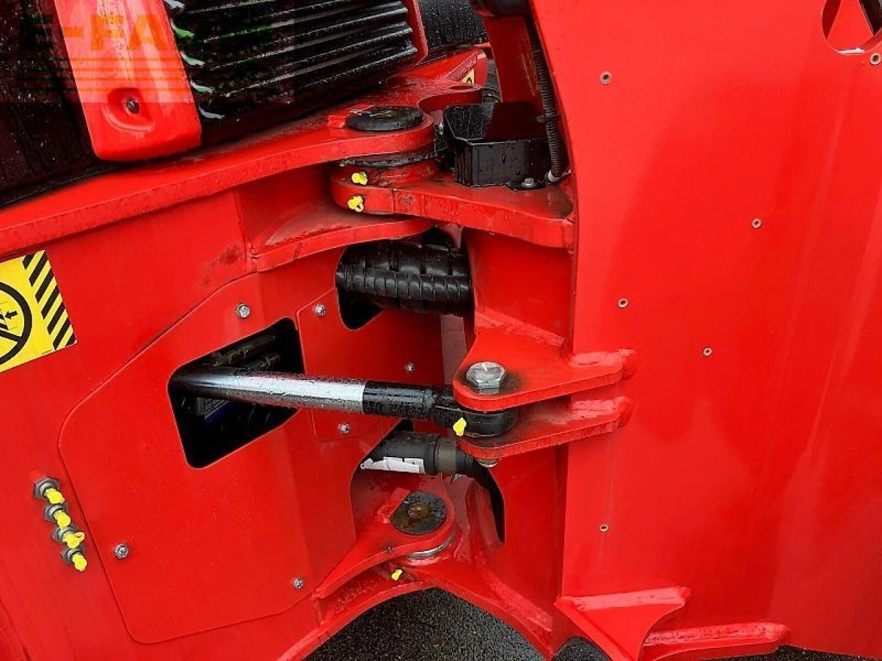 Manitou mla533 teleradlader - Teleskopski utovarivač na kotačima: slika Manitou mla533 teleradlader - Teleskopski utovarivač na kotačima Manitou mla533 teleradlader - Teleskopski utovarivač na kotačima: slika Manitou mla533 teleradlader - Teleskopski utovarivač na kotačima