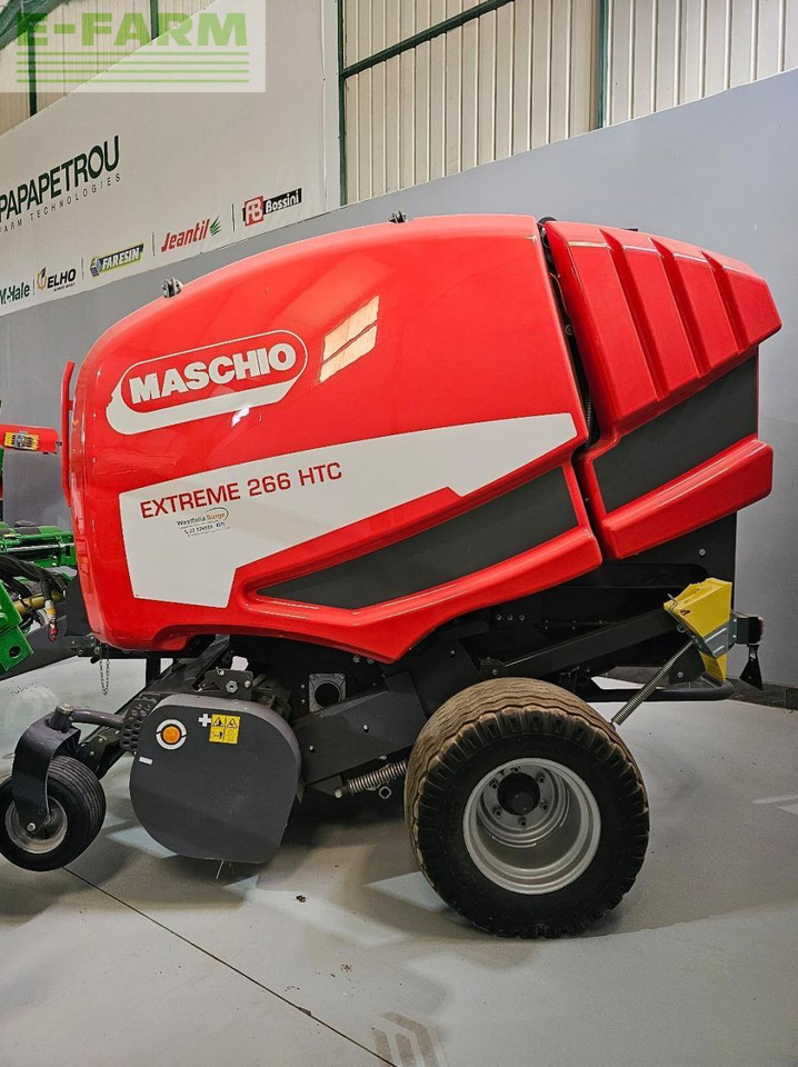 Maschio EXTREME 266 HTC - Kvadratna balirka: slika Maschio EXTREME 266 HTC - Kvadratna balirka Maschio EXTREME 266 HTC - Kvadratna balirka: slika Maschio EXTREME 266 HTC - Kvadratna balirka