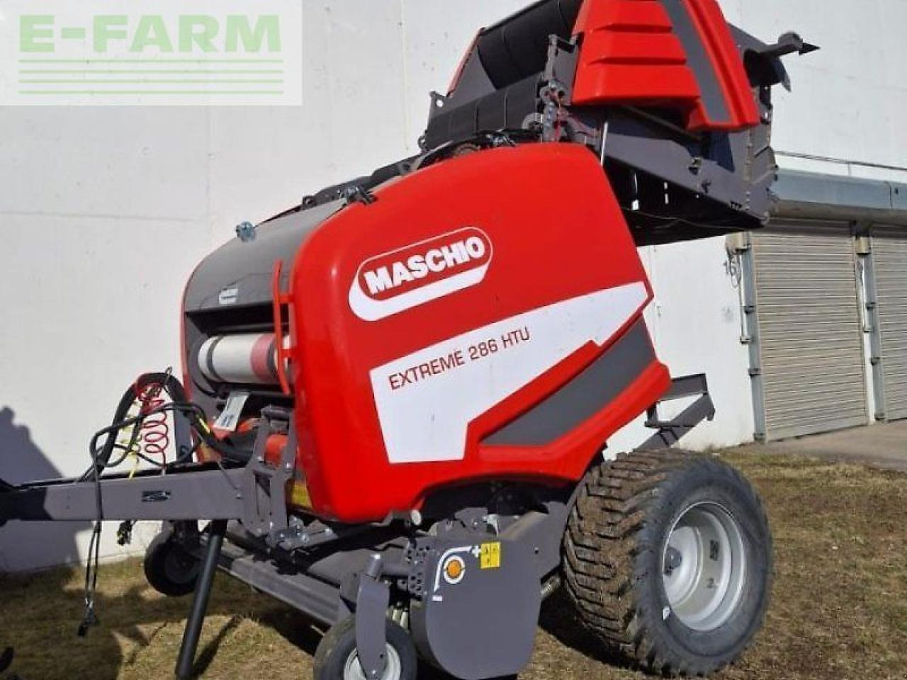 Maschio extreme 286 htu - Kvadratna balirka: slika Maschio extreme 286 htu - Kvadratna balirka Maschio extreme 286 htu - Kvadratna balirka: slika Maschio extreme 286 htu - Kvadratna balirka