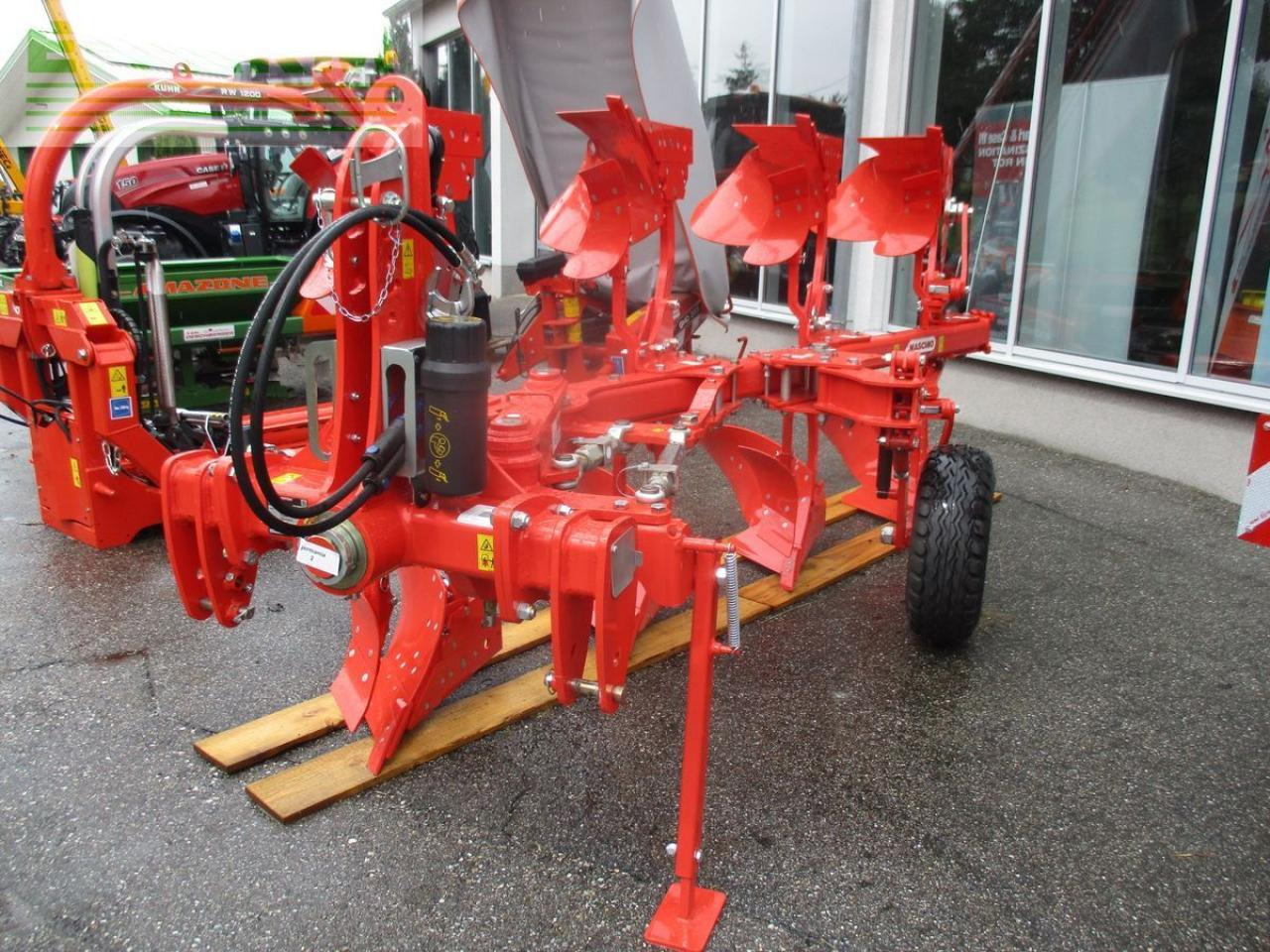 Maschio unico m passo 4 volldrehpflug - Plug: slika Maschio unico m passo 4 volldrehpflug - Plug Maschio unico m passo 4 volldrehpflug - Plug: slika Maschio unico m passo 4 volldrehpflug - Plug