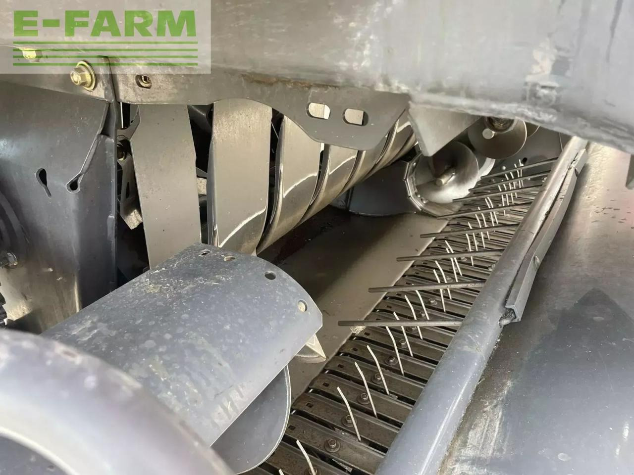 Massey Ferguson 2190 - Kvadratna balirka: slika Massey Ferguson 2190 - Kvadratna balirka Massey Ferguson 2190 - Kvadratna balirka: slika Massey Ferguson 2190 - Kvadratna balirka