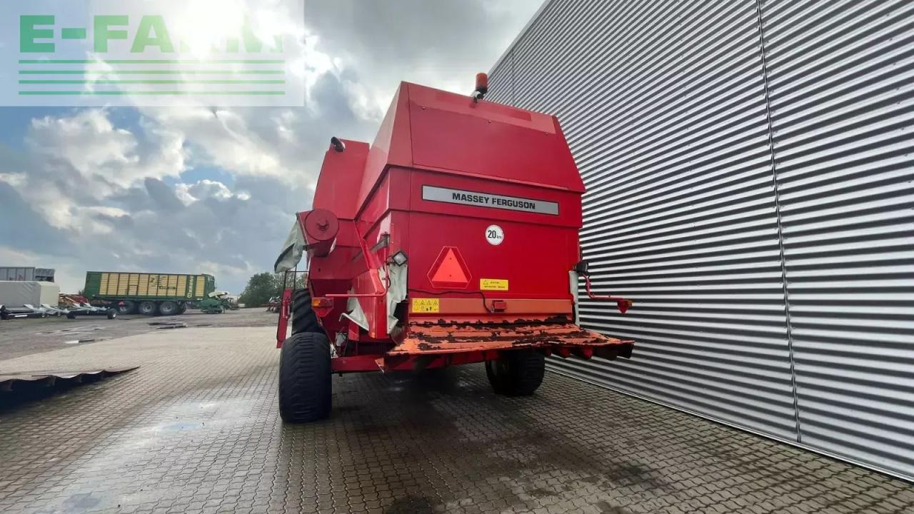 Massey Ferguson 40 - Kombajn za žetvu: slika Massey Ferguson 40 - Kombajn za žetvu Massey Ferguson 40 - Kombajn za žetvu: slika Massey Ferguson 40 - Kombajn za žetvu