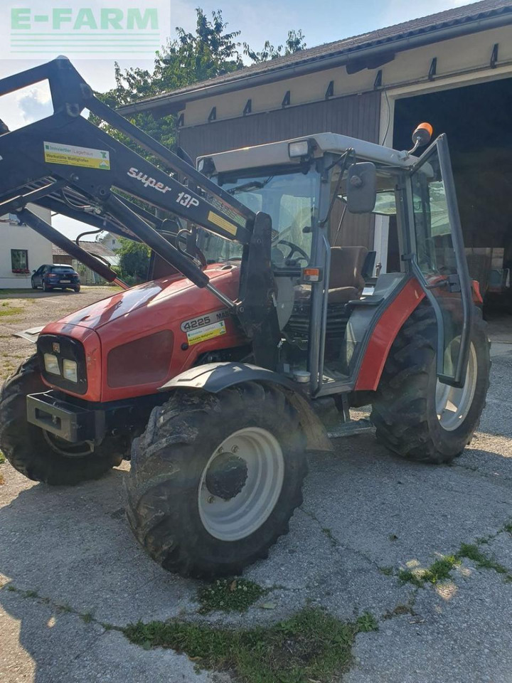 Massey Ferguson 4225-2 lp - Traktor: slika Massey Ferguson 4225-2 lp - Traktor Massey Ferguson 4225-2 lp - Traktor: slika Massey Ferguson 4225-2 lp - Traktor