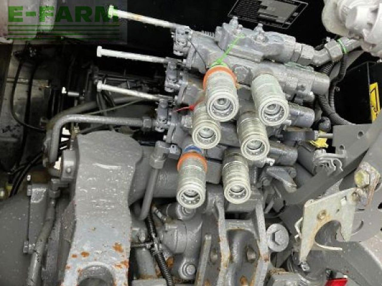 Massey Ferguson 5440 dyna 4 - Traktor: slika Massey Ferguson 5440 dyna 4 - Traktor Massey Ferguson 5440 dyna 4 - Traktor: slika Massey Ferguson 5440 dyna 4 - Traktor