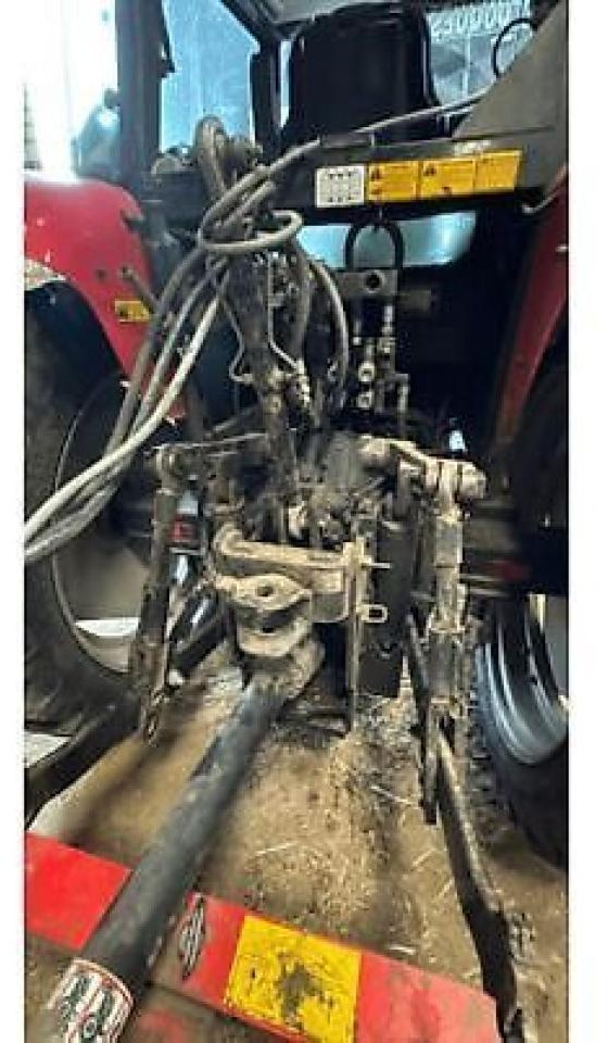 Massey Ferguson 5460 - Traktor: slika Massey Ferguson 5460 - Traktor Massey Ferguson 5460 - Traktor: slika Massey Ferguson 5460 - Traktor