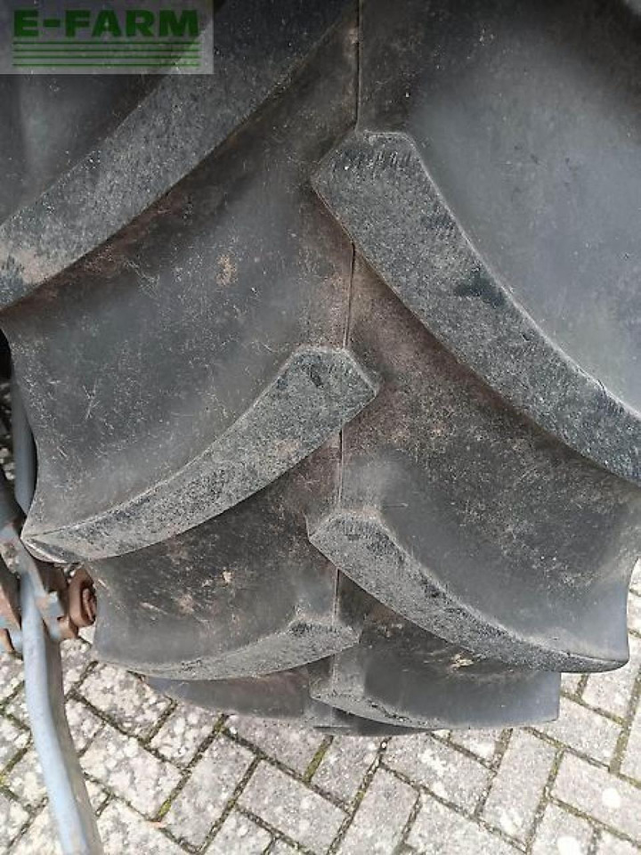 Massey Ferguson 5610 dyna-4 - Traktor: slika Massey Ferguson 5610 dyna-4 - Traktor Massey Ferguson 5610 dyna-4 - Traktor: slika Massey Ferguson 5610 dyna-4 - Traktor