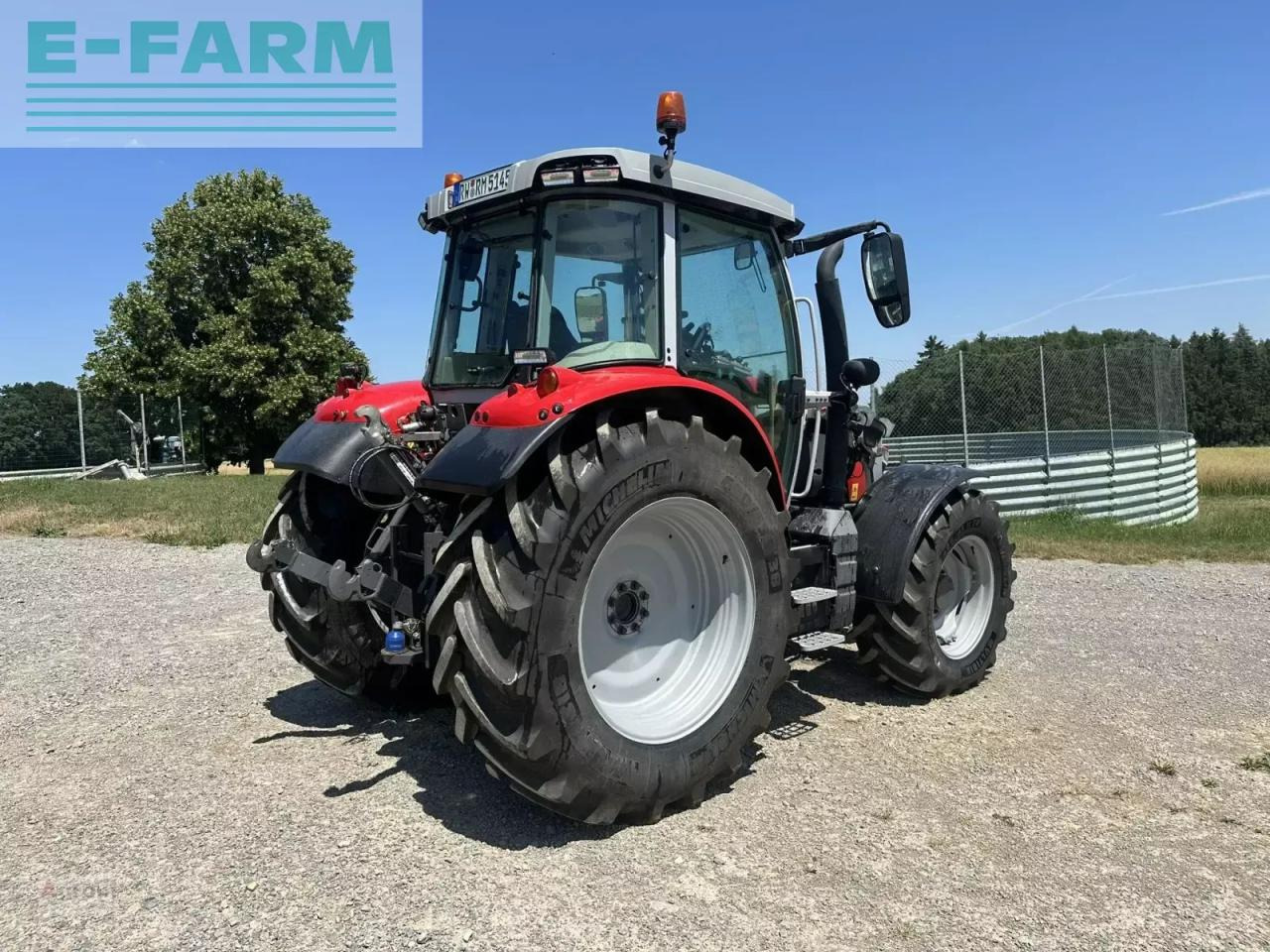 Massey Ferguson 5s.145 - Traktor: slika Massey Ferguson 5s.145 - Traktor Massey Ferguson 5s.145 - Traktor: slika Massey Ferguson 5s.145 - Traktor