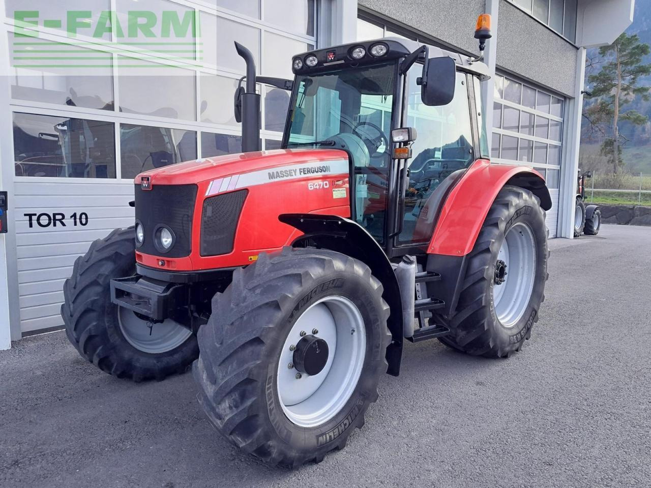 Traktor Massey Ferguson 6470-4: slika Traktor Massey Ferguson 6470-4 Traktor Massey Ferguson 6470-4: slika Traktor Massey Ferguson 6470-4