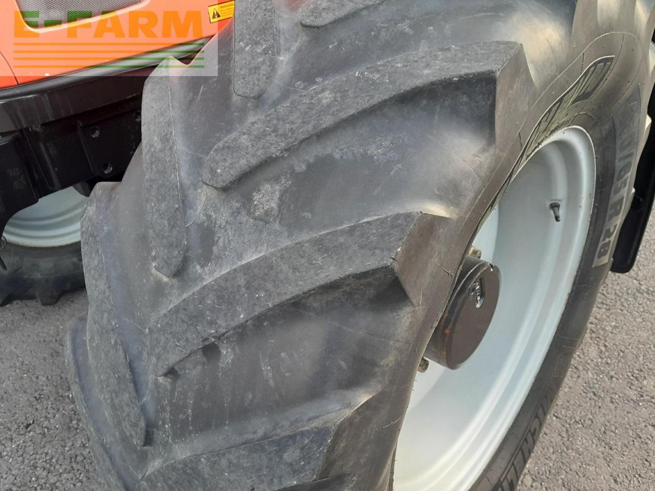 Traktor Massey Ferguson 6470-4: slika Traktor Massey Ferguson 6470-4 Traktor Massey Ferguson 6470-4: slika Traktor Massey Ferguson 6470-4