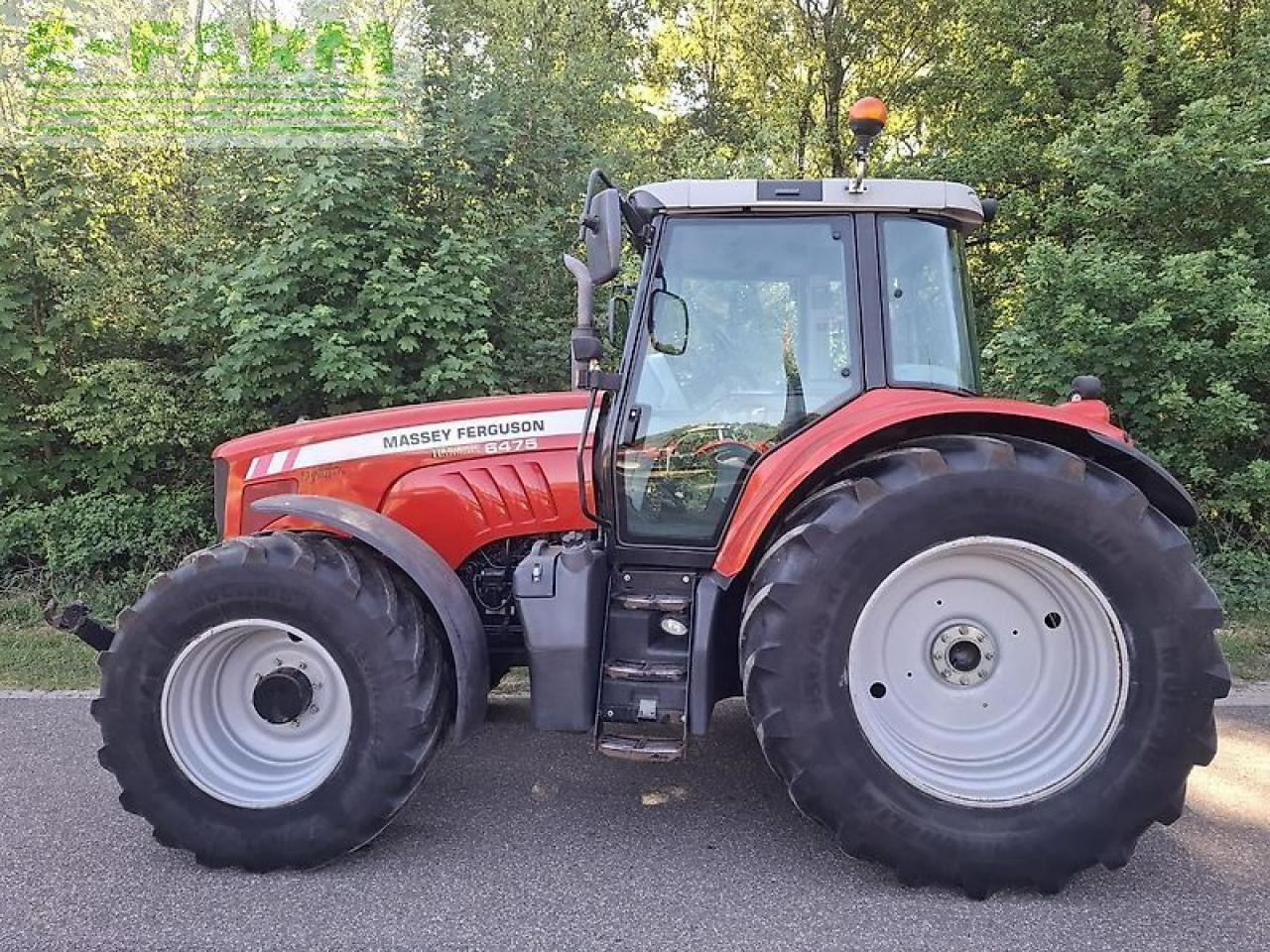 Massey Ferguson 6475 - Traktor: slika Massey Ferguson 6475 - Traktor Massey Ferguson 6475 - Traktor: slika Massey Ferguson 6475 - Traktor