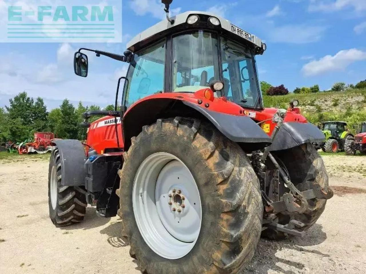 Massey Ferguson 7615 - Traktor: slika Massey Ferguson 7615 - Traktor Massey Ferguson 7615 - Traktor: slika Massey Ferguson 7615 - Traktor