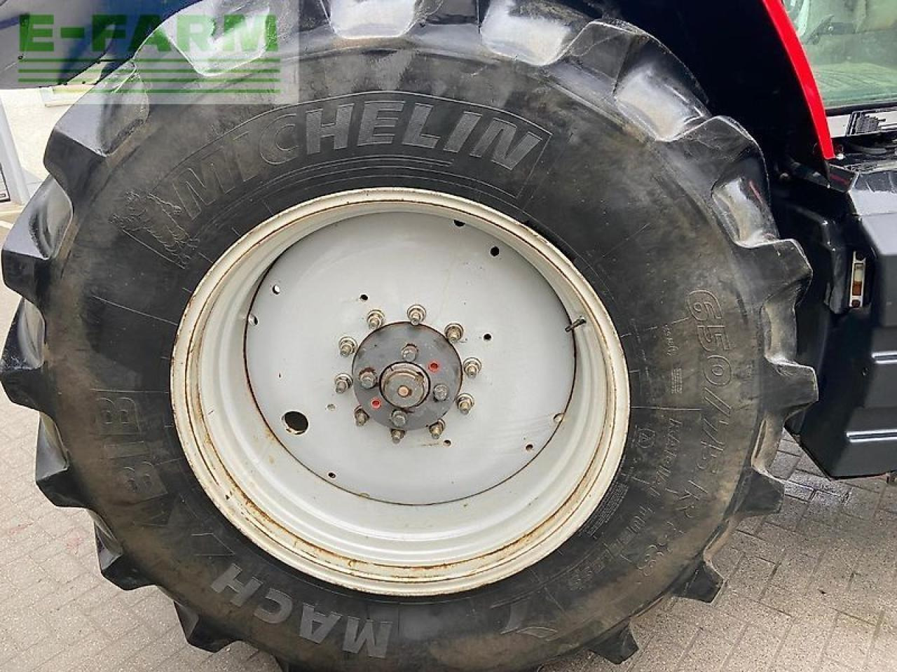 Massey Ferguson 7624 - Traktor: slika Massey Ferguson 7624 - Traktor Massey Ferguson 7624 - Traktor: slika Massey Ferguson 7624 - Traktor