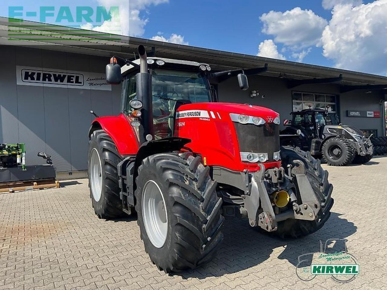 Massey Ferguson 7624 dynavt - Traktor: slika Massey Ferguson 7624 dynavt - Traktor Massey Ferguson 7624 dynavt - Traktor: slika Massey Ferguson 7624 dynavt - Traktor