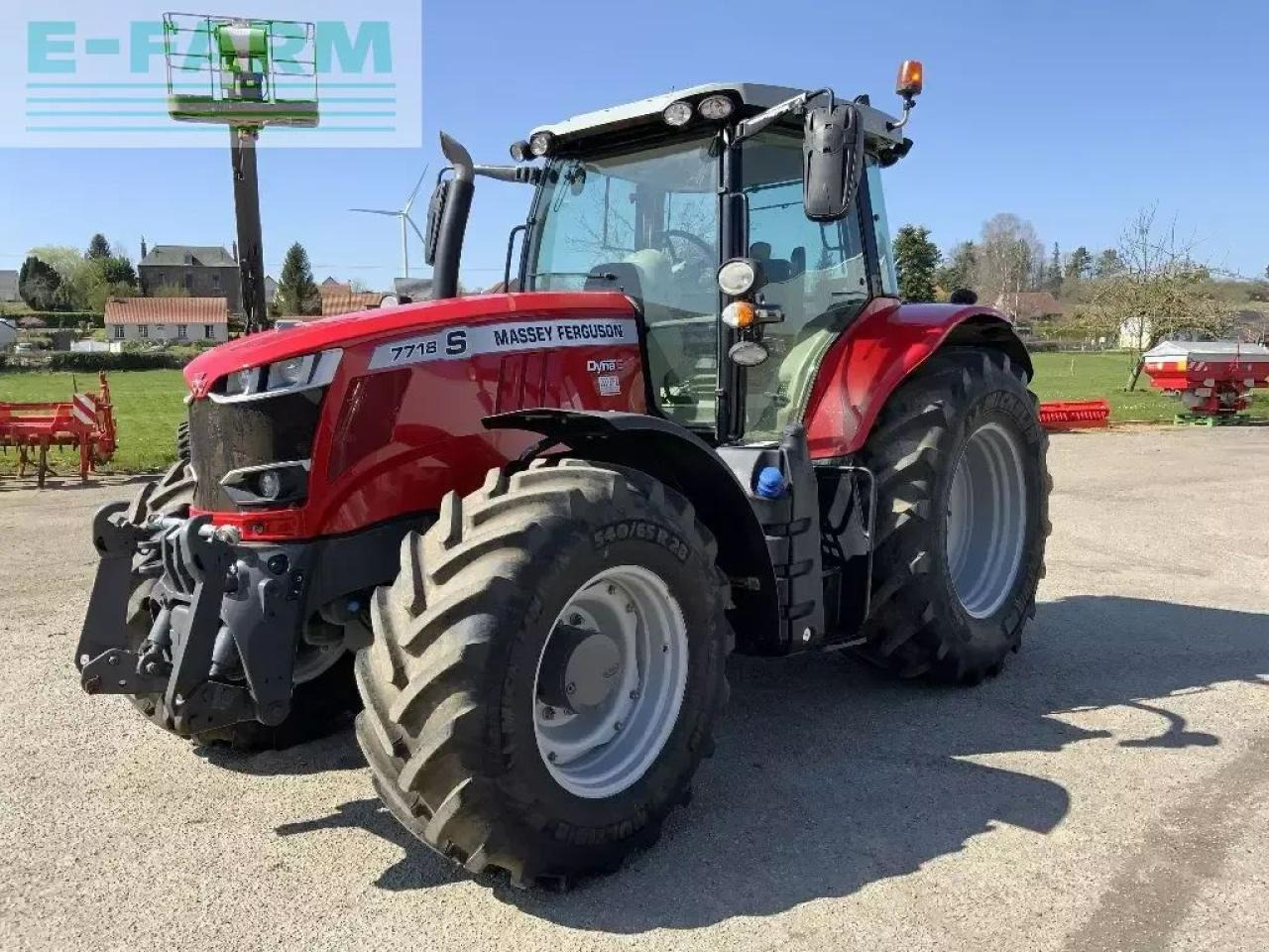 Massey Ferguson 7718s - Traktor: slika Massey Ferguson 7718s - Traktor Massey Ferguson 7718s - Traktor: slika Massey Ferguson 7718s - Traktor