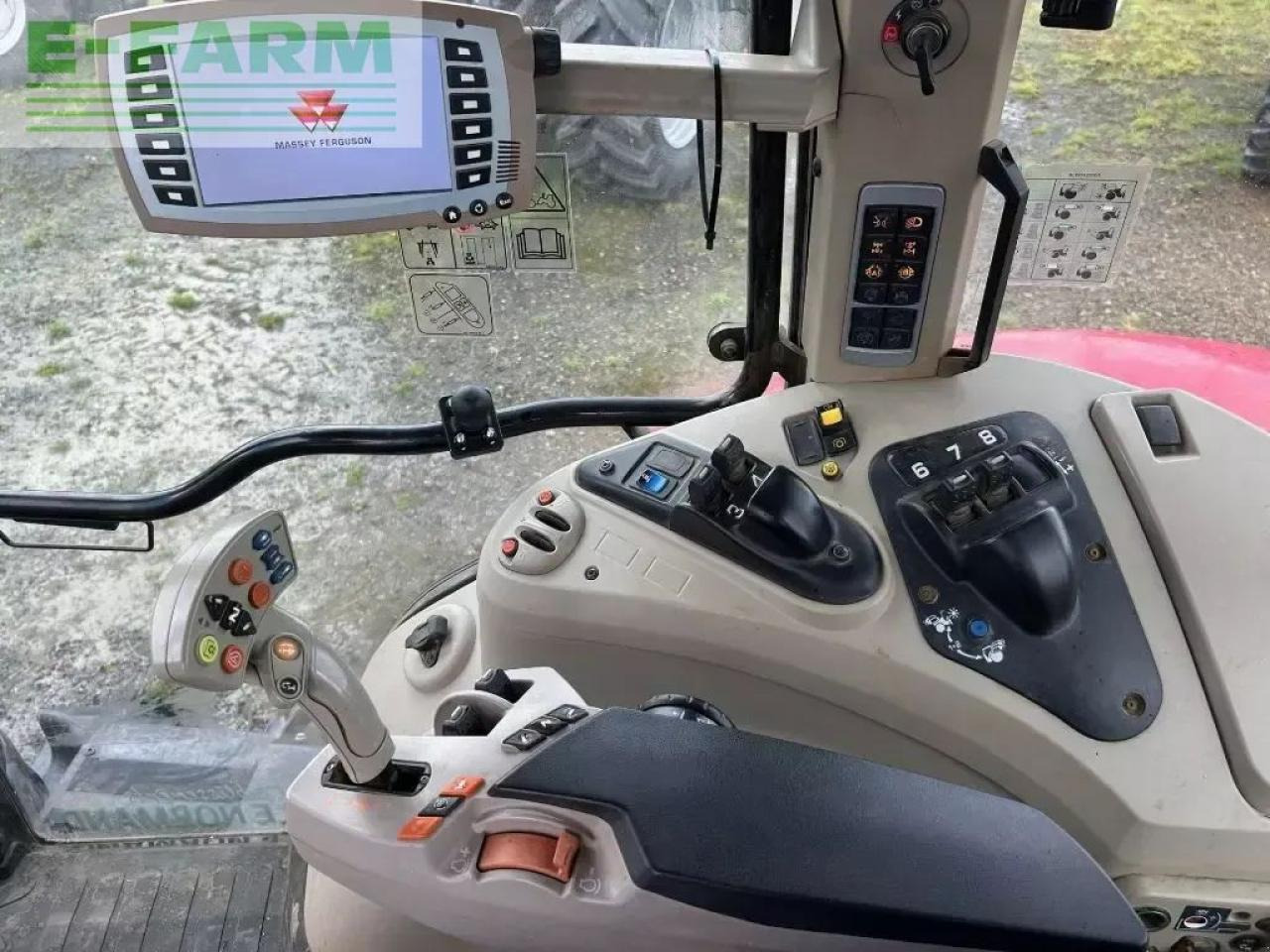 Massey Ferguson 7722 dyna-vt exclusive Exclusive - Traktor: slika Massey Ferguson 7722 dyna-vt exclusive Exclusive - Traktor Massey Ferguson 7722 dyna-vt exclusive Exclusive - Traktor: slika Massey Ferguson 7722 dyna-vt exclusive Exclusive - Traktor