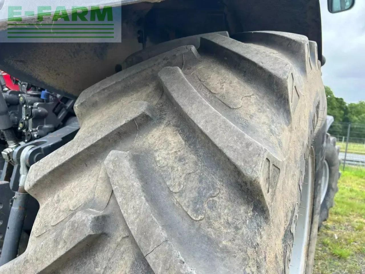 Massey Ferguson 7724 dyna-6 exclusive Exclusive - Traktor: slika Massey Ferguson 7724 dyna-6 exclusive Exclusive - Traktor Massey Ferguson 7724 dyna-6 exclusive Exclusive - Traktor: slika Massey Ferguson 7724 dyna-6 exclusive Exclusive - Traktor