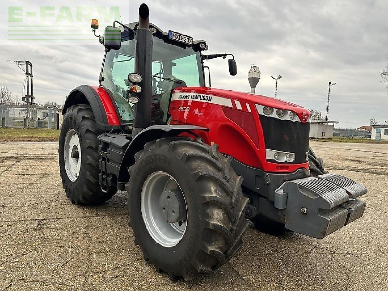 Massey Ferguson 8660 - Traktor: slika Massey Ferguson 8660 - Traktor Massey Ferguson 8660 - Traktor: slika Massey Ferguson 8660 - Traktor