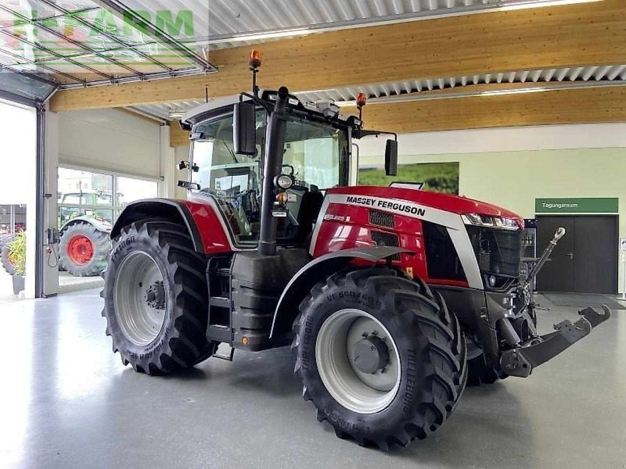 Massey Ferguson 8s.225 dyna e-power - Traktor: slika Massey Ferguson 8s.225 dyna e-power - Traktor Massey Ferguson 8s.225 dyna e-power - Traktor: slika Massey Ferguson 8s.225 dyna e-power - Traktor