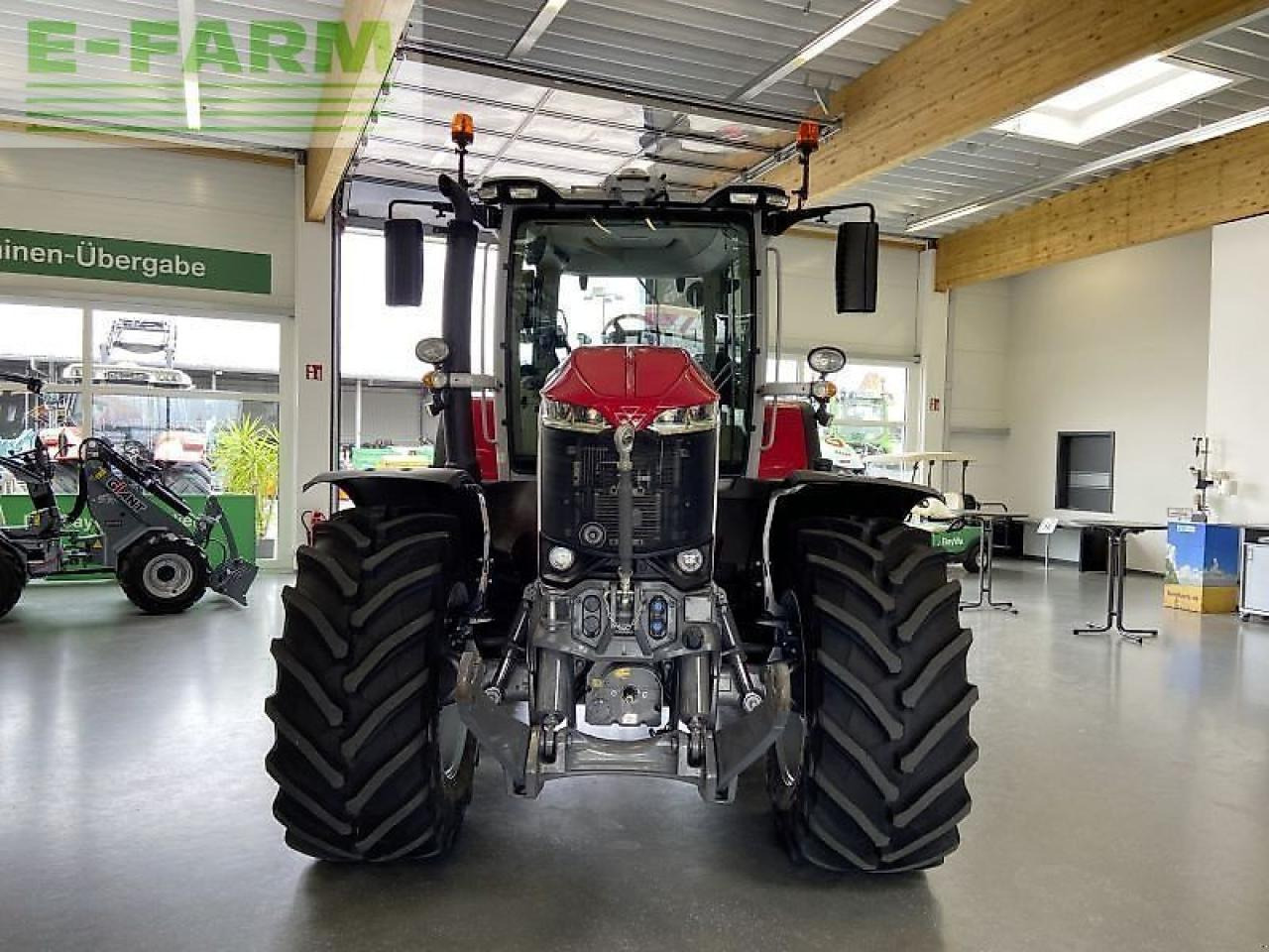Massey Ferguson 8s.225 dyna e-power - Traktor: slika Massey Ferguson 8s.225 dyna e-power - Traktor Massey Ferguson 8s.225 dyna e-power - Traktor: slika Massey Ferguson 8s.225 dyna e-power - Traktor