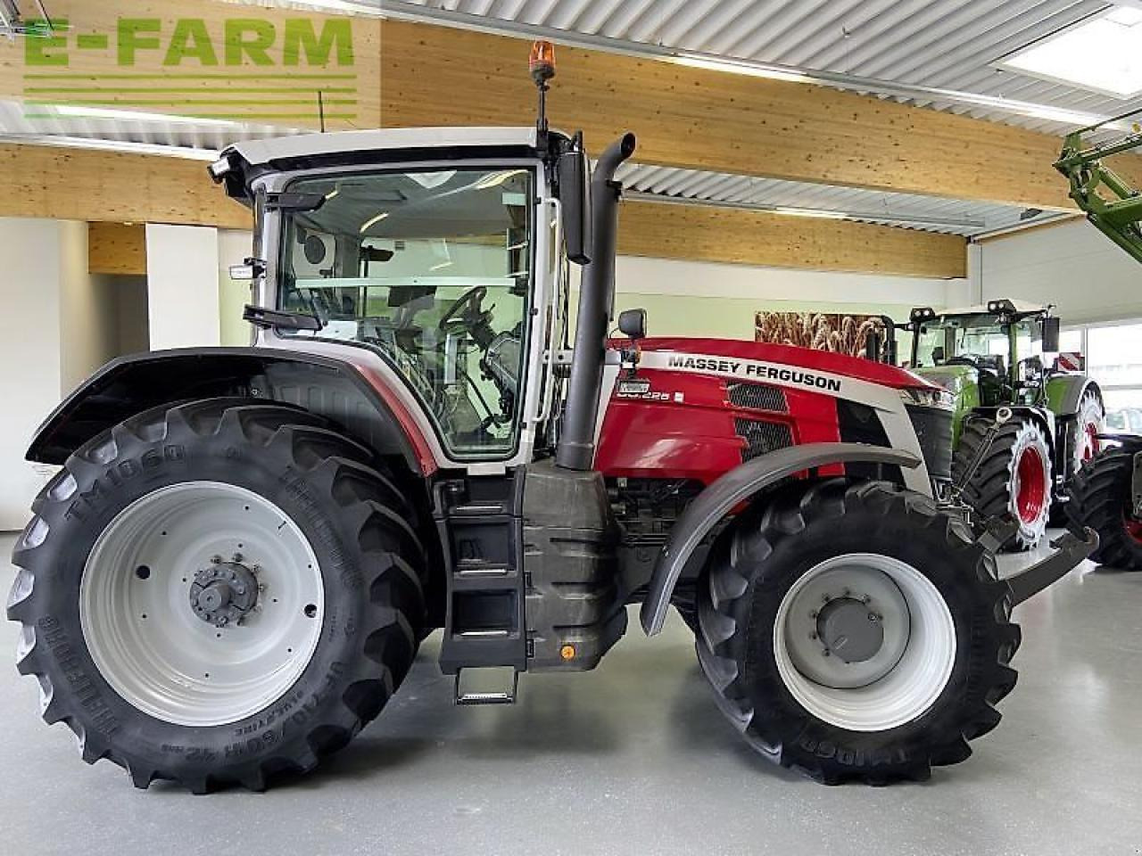Massey Ferguson 8s.225 dyna e-power - Traktor: slika Massey Ferguson 8s.225 dyna e-power - Traktor Massey Ferguson 8s.225 dyna e-power - Traktor: slika Massey Ferguson 8s.225 dyna e-power - Traktor