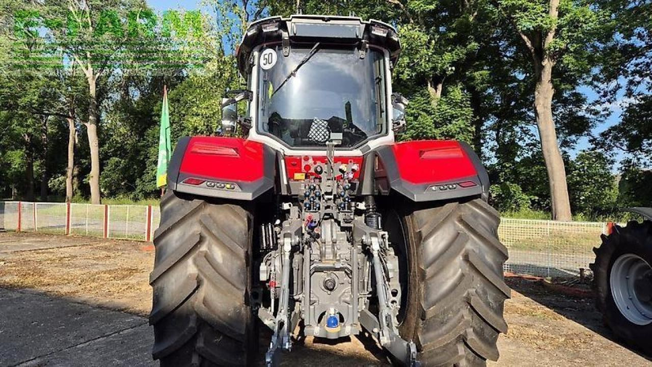 Traktor Massey Ferguson 8s.305 dyna-vt exclusive Exclusive: slika Traktor Massey Ferguson 8s.305 dyna-vt exclusive Exclusive