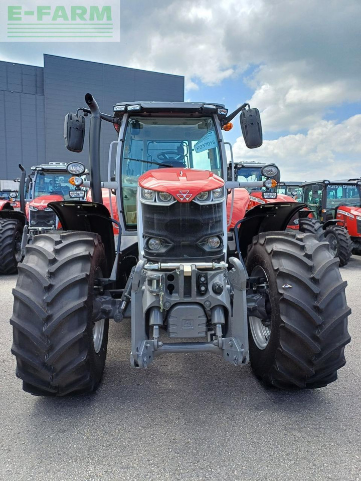 Massey Ferguson mf 7s.180 - Traktor: slika Massey Ferguson mf 7s.180 - Traktor Massey Ferguson mf 7s.180 - Traktor: slika Massey Ferguson mf 7s.180 - Traktor