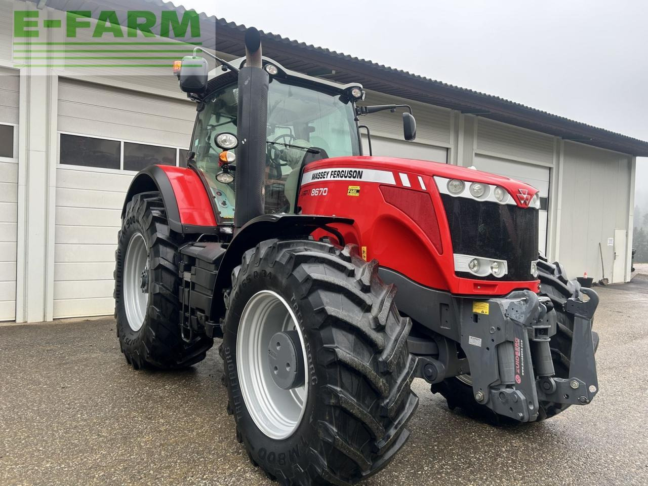 Massey Ferguson mf 8670 dyna-vt - Traktor: slika Massey Ferguson mf 8670 dyna-vt - Traktor Massey Ferguson mf 8670 dyna-vt - Traktor: slika Massey Ferguson mf 8670 dyna-vt - Traktor