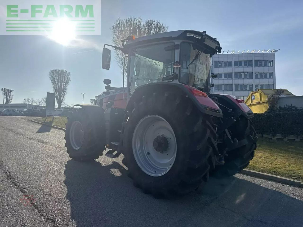Massey Ferguson mf 8s.205 - Traktor: slika Massey Ferguson mf 8s.205 - Traktor Massey Ferguson mf 8s.205 - Traktor: slika Massey Ferguson mf 8s.205 - Traktor