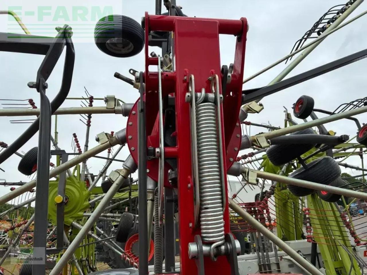 Massey Ferguson rk 842 sd-trc - Prevrtač sijena/ Grabulje: slika Massey Ferguson rk 842 sd-trc - Prevrtač sijena/ Grabulje Massey Ferguson rk 842 sd-trc - Prevrtač sijena/ Grabulje: slika Massey Ferguson rk 842 sd-trc - Prevrtač sijena/ Grabulje