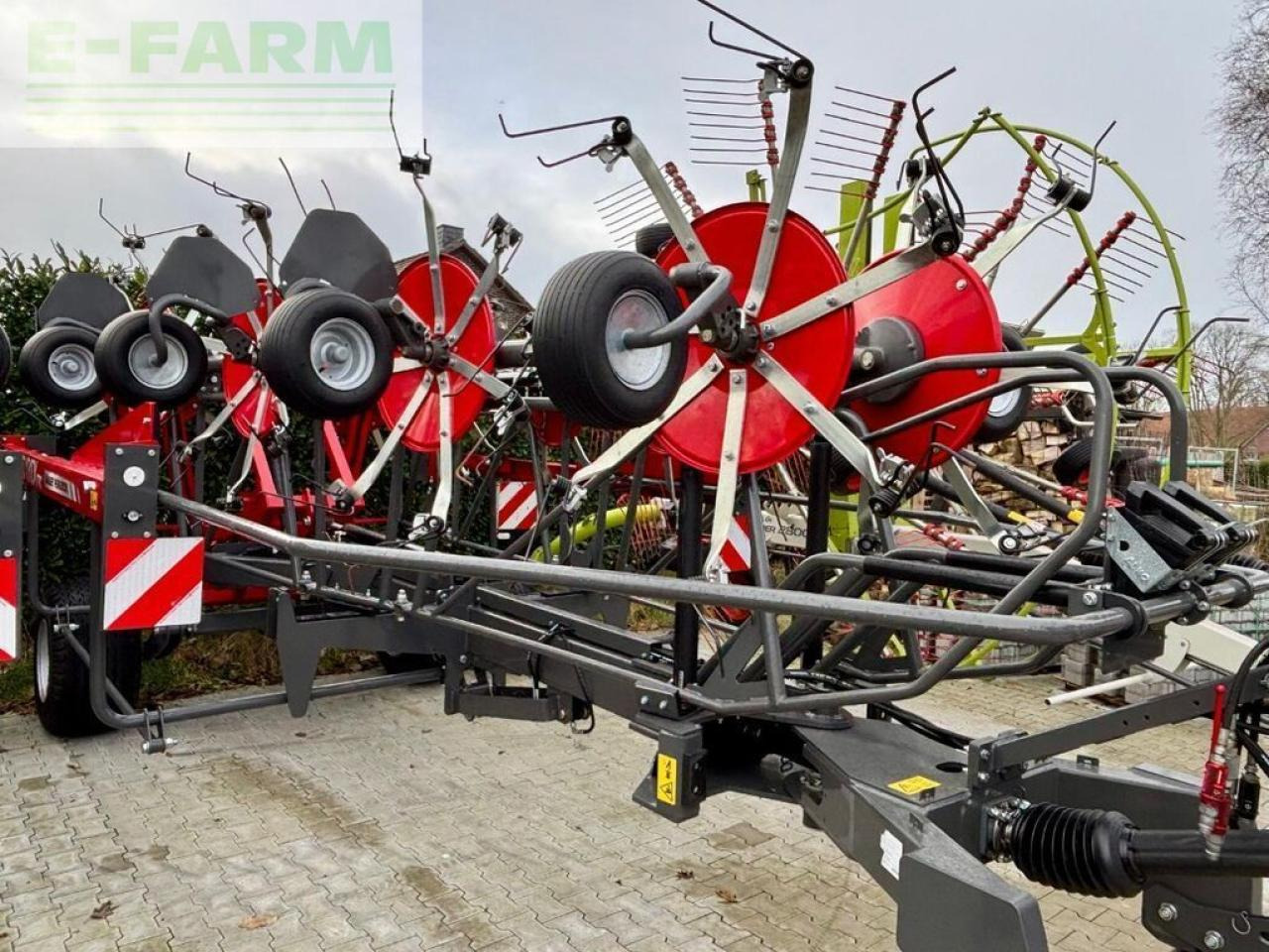 Massey Ferguson td 1310 x trc, wie neu ! - Prevrtač sijena/ Grabulje: slika Massey Ferguson td 1310 x trc, wie neu ! - Prevrtač sijena/ Grabulje Massey Ferguson td 1310 x trc, wie neu ! - Prevrtač sijena/ Grabulje: slika Massey Ferguson td 1310 x trc, wie neu ! - Prevrtač sijena/ Grabulje