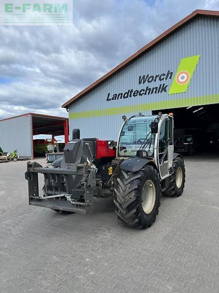 Massey Ferguson th 8043 - Teleskopski rukovatelj: slika Massey Ferguson th 8043 - Teleskopski rukovatelj Massey Ferguson th 8043 - Teleskopski rukovatelj: slika Massey Ferguson th 8043 - Teleskopski rukovatelj