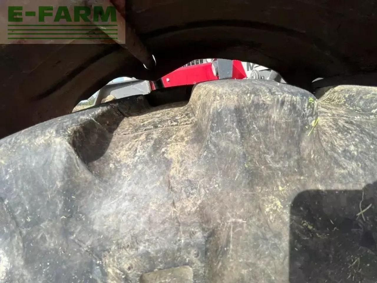 Teleskopski rukovatelj Massey Ferguson th7038: slika Teleskopski rukovatelj Massey Ferguson th7038 Teleskopski rukovatelj Massey Ferguson th7038: slika Teleskopski rukovatelj Massey Ferguson th7038