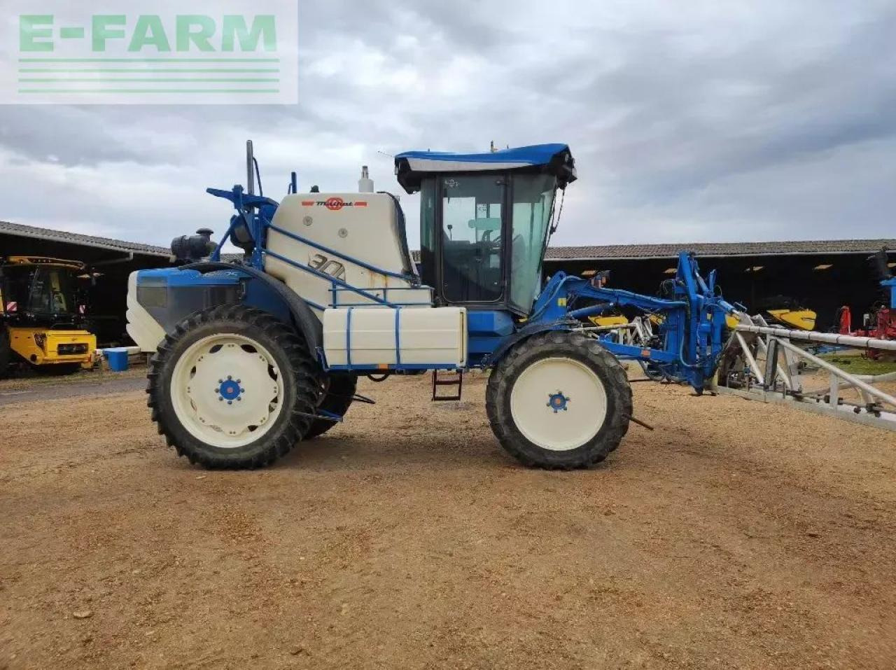 Matrot hellios ii m24 - Vučena prskalica: slika Matrot hellios ii m24 - Vučena prskalica Matrot hellios ii m24 - Vučena prskalica: slika Matrot hellios ii m24 - Vučena prskalica