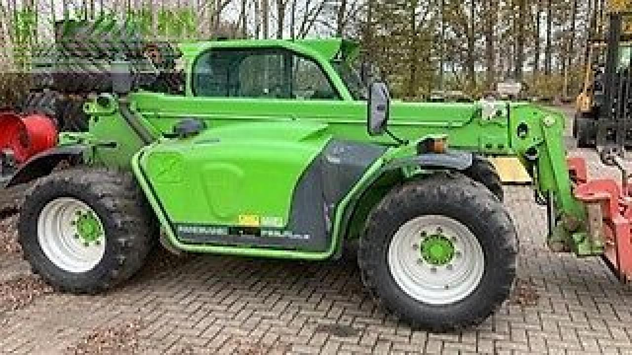Merlo 32.6 l plus - Teleskopski rukovatelj: slika Merlo 32.6 l plus - Teleskopski rukovatelj Merlo 32.6 l plus - Teleskopski rukovatelj: slika Merlo 32.6 l plus - Teleskopski rukovatelj