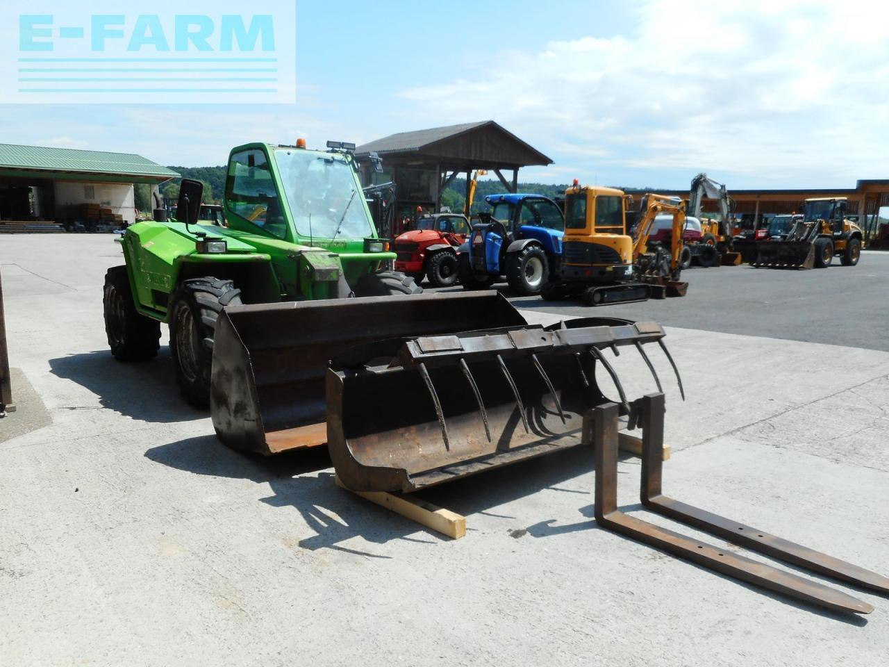 Merlo p33.7kt mit schaufel + greiferschaufel + gabel - Teleskopski rukovatelj: slika Merlo p33.7kt mit schaufel + greiferschaufel + gabel - Teleskopski rukovatelj Merlo p33.7kt mit schaufel + greiferschaufel + gabel - Teleskopski rukovatelj: slika Merlo p33.7kt mit schaufel + greiferschaufel + gabel - Teleskopski rukovatelj