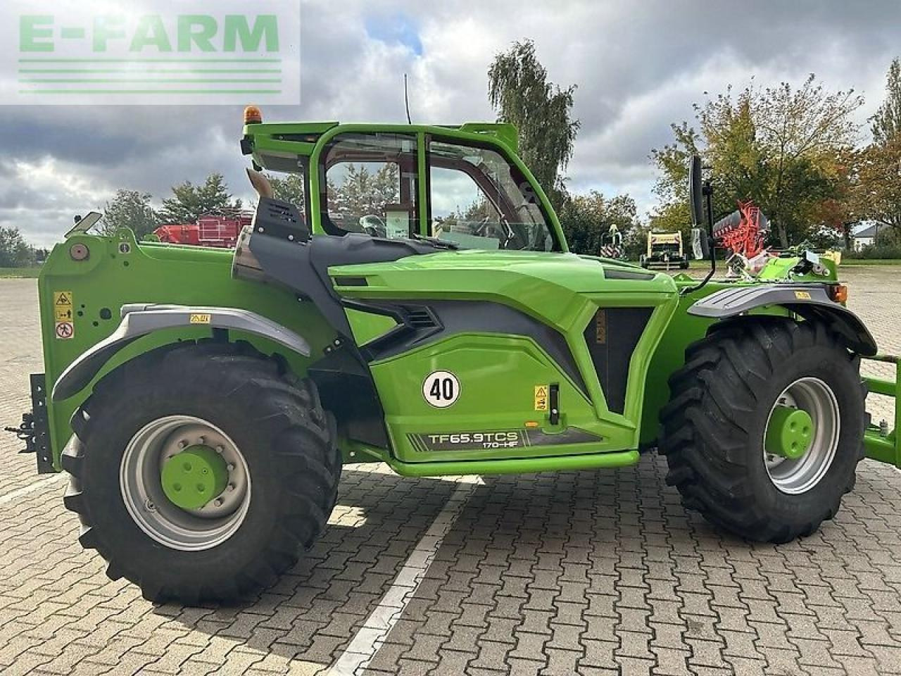 Merlo tf 65.9 t-cs-170-hf - Teleskopski rukovatelj: slika Merlo tf 65.9 t-cs-170-hf - Teleskopski rukovatelj Merlo tf 65.9 t-cs-170-hf - Teleskopski rukovatelj: slika Merlo tf 65.9 t-cs-170-hf - Teleskopski rukovatelj