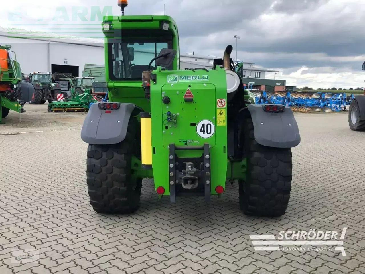 Merlo tf 65.9 tcs - 170 cvtronic - Teleskopski rukovatelj: slika Merlo tf 65.9 tcs - 170 cvtronic - Teleskopski rukovatelj Merlo tf 65.9 tcs - 170 cvtronic - Teleskopski rukovatelj: slika Merlo tf 65.9 tcs - 170 cvtronic - Teleskopski rukovatelj