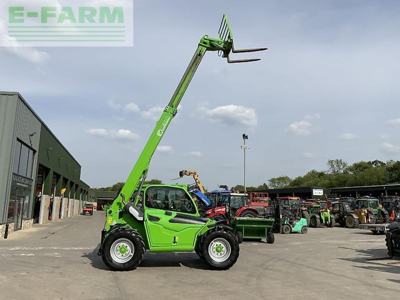 Merlo tf42.7-140 turbo farmer (st22935) - Teleskopski rukovatelj: slika Merlo tf42.7-140 turbo farmer (st22935) - Teleskopski rukovatelj Merlo tf42.7-140 turbo farmer (st22935) - Teleskopski rukovatelj: slika Merlo tf42.7-140 turbo farmer (st22935) - Teleskopski rukovatelj