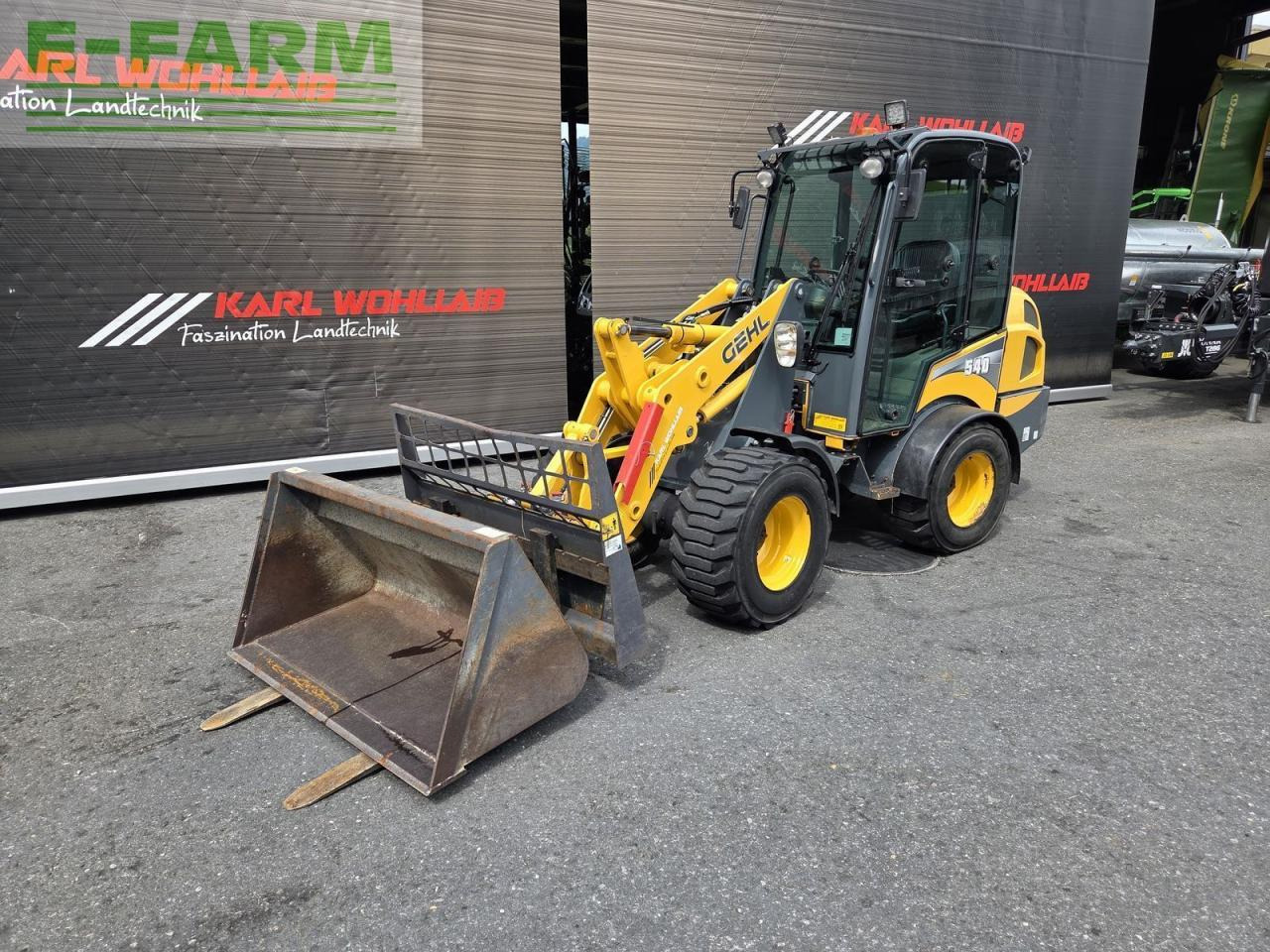 Mustang al540 - Mini bager: slika Mustang al540 - Mini bager Mustang al540 - Mini bager: slika Mustang al540 - Mini bager